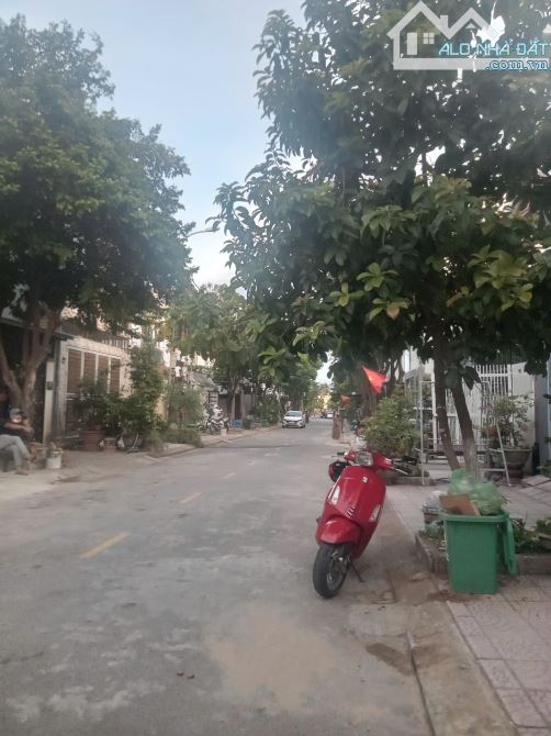SIÊU PHẨM ĐẤT VÀNG NGŨ HÀNH SƠN Vị trí: Đường Sơn Thuỷ 3 Trung tâm khu biển