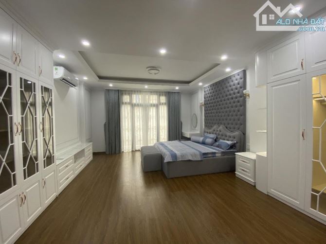 Cực Phẩm Phân Lô - OTO- Kinh Doanh - Thang máy - NGUYỄN VĂN LỘC: 45m x6T, Gía 14.8TY