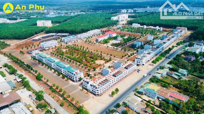 Lô VIP siêu đẹp kề góc và công viên P. Tân An