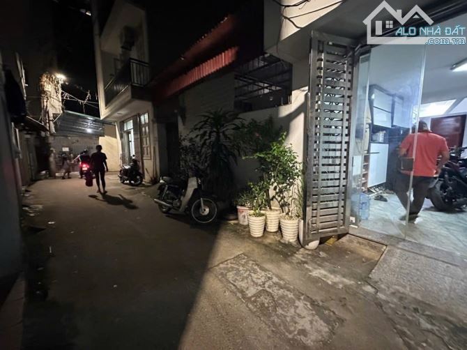 XUÂN ĐỈNH NHÀ ĐẸP Ở LUÔN, 5 TẦNG 35M NGÕ THÔNG, Ô TÔ LÙI TẬN CỬA, BÃI XE GẦN NHÀ. TC 7x tỷ