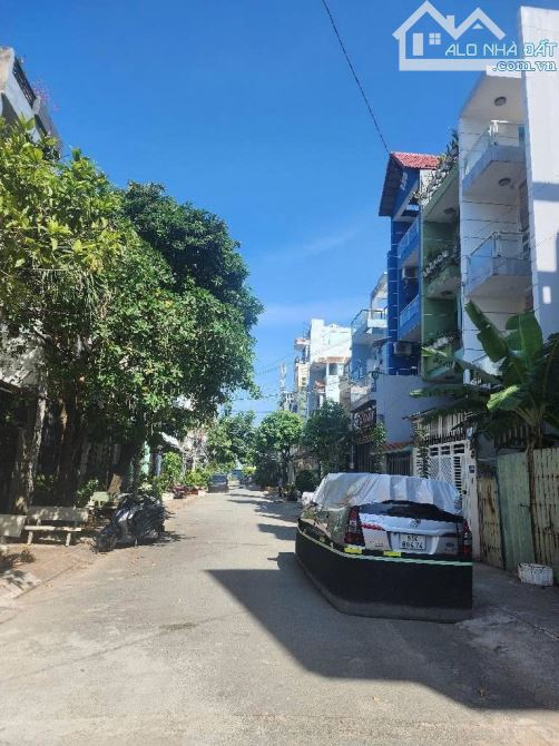 🚚✈️NHÀ 3 TẦNG GẦN SÂN BAY TSN - HẺM ĐỔ NHỰA 10M - FULL NỘI THẤT- HOÀN CÔNG ĐỦ