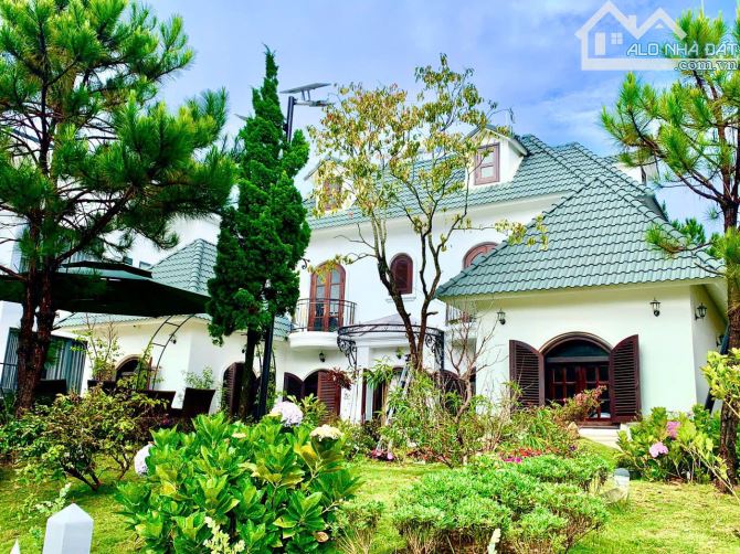 BIỆT THỰ SÂN VƯỜN NGHỈ DƯỠNG 500M2 KHU DU LỊCH NAM HỒ - KHU VỰC CÓ BẢO VỆ QUẢN LÝ AN NINH