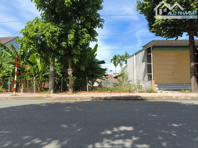 Bán lô đất View sông bồ - mặt tiền đường khu vực Tứ hạ - Huế