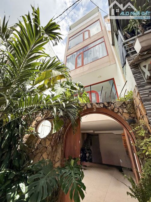 DÒNG TIỀN 60TR - HOÀNG HOA THÁM PHÚ NHUẬN - 75M2 - 5 TẦNG - 9 PN CHỈ 9 TỶ HƠN