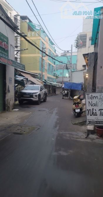 3,5 Tỷ | Nhà ngang 5M MT Tân Bình - 3 Tầng 80m2 - HXH 6m thông | Cách MT 1 căn
