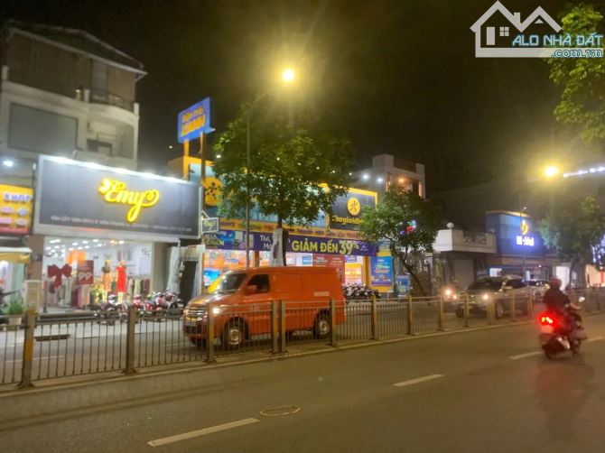 Mặt tiền VIP Lũy Bán Bích, 100m2, 4 tầng thang máy, tiện KD & làm VP