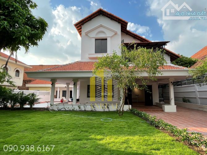BIỆT THỰ VƯỜN KHU THẢO ĐIỀN - BẢO VỆ 24/24 GIÁ 4200 USD