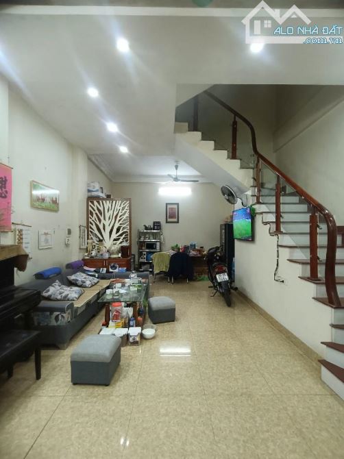 HÀNG HIẾM-BÁN GẤP NHÀ ĐẸP VŨ TÔNG PHAN -DT 34M2 X 5 TẦNG, HƠN 6 TỶ