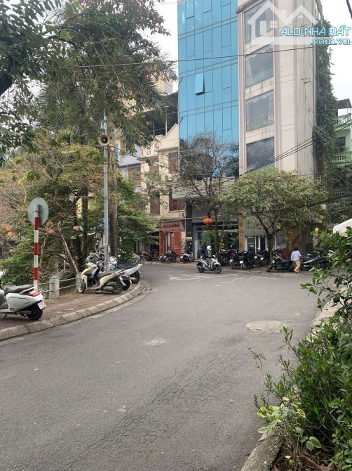 Bán nhà riêng TT Đống Đa 90m2, 5m ra hồ Phương Mai, ôtô tránh, KD đắc địa,không gian sống
