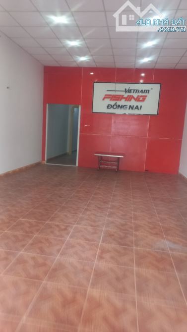 Cho thuê nhà mặt tiền đường Đồng Khởi giá hot