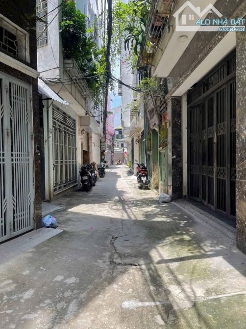 bán nhà Ngõ Đội Cấn, Ba Đình DT 37m, 6 Tầng, MT 4.2m 🧧Gia 10.9tỷ