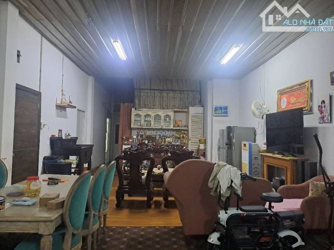 NHÀ CẤP 4 HXH NGUYỄN VĂN QUÁ_ĐÔNG HƯNG THUẬN_145m2 NỞ HẬU _GIÁ CỰC TỐT