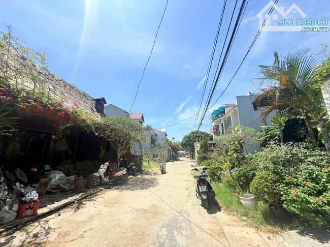 BÁN ĐẤT MẶT TIỀN NGỌC ANH XÓM 4