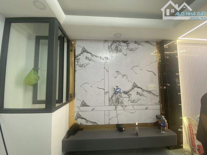 Nhà Mới FuLL Nội Thất- Hương Lộ 2- 5 Tầng ( 48m2) nhỉnh nhẹ 6 tỷ.