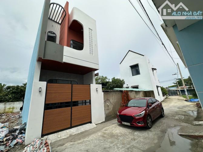 Bán nhà 1T1L mới tinh, SR,TC, gần GX Thuận Hoà – Tân Phong, chỉ 3 tỷ 650
