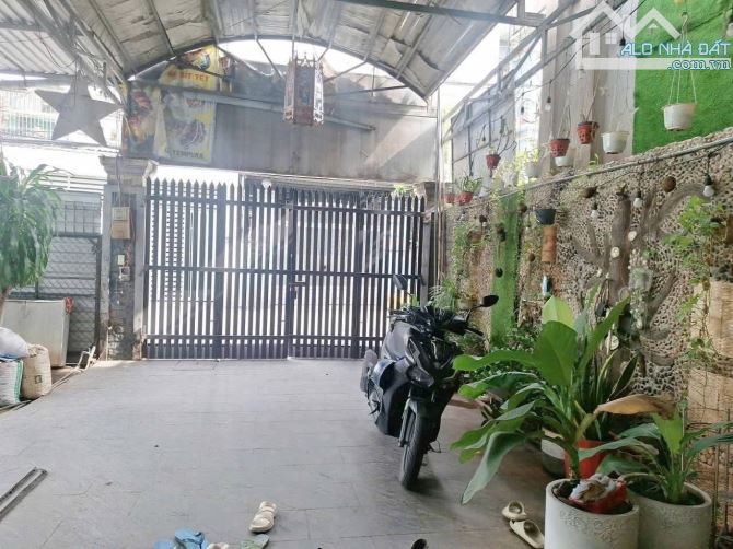 📍MẶT TIỀN 3 Tầng TRẦN THỊ ĐIỆU - 100M2 - 3 TẦNG BTCT - KINH DOANH NHIỀU NGHỀ