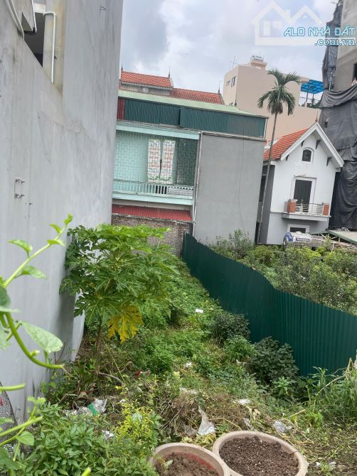 Lô Đất Mặt Phố An Dương Vương Tây Hồ - Ô Tô Tránh Vỉa Hè Rộng - Vị Trí Vàng Sinh Lời Đỉnh!