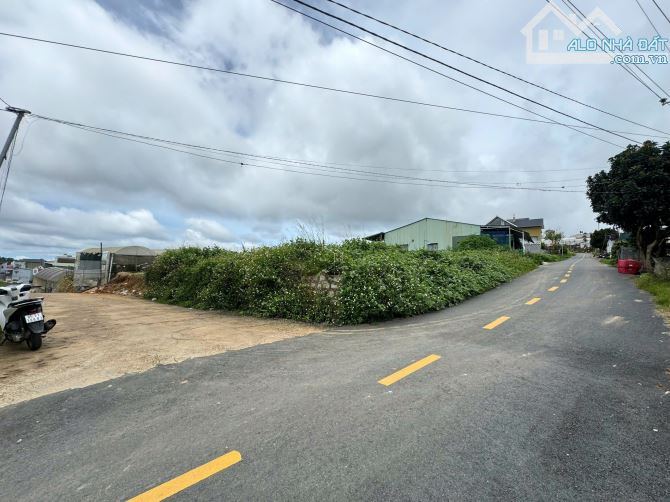 ✨🏡 ĐẤT 2 MẶT TIỀN ĐẸP – Ngang 17.07m –  Dài 15.9m ✨