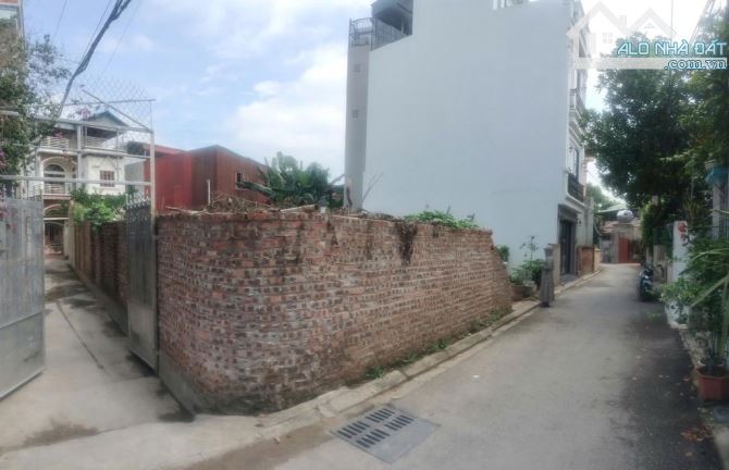BÁN ĐẤT ĐA TỐN GIA LÂM-NGÕ THÔNG / NÔNG / Ô TÔ 7 CHỖ-137m2-MT7m-10,4 tỷ