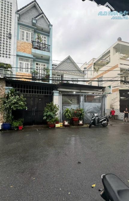 Bán nhà MẶT TIỀN THỚI AN Q12_ 82m2_ 2 tầng_ g.í.a 5ty850