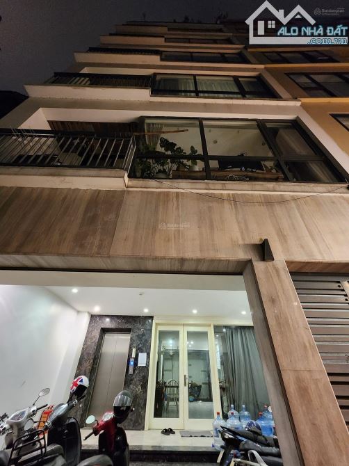 cc bán tòa căn hộ cao cấp láng hạ, đống đa, diện tích 90mx9 tầng, dòng tiền tốt, giá 22tỷ
