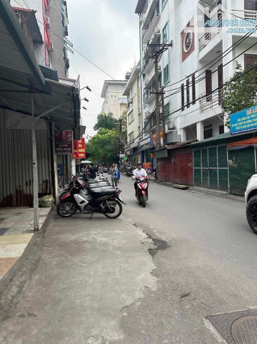 Lô góc cực hiếm 2 thoáng TT Cầu Giấy🌹Phân lô oto tránh kinh doanh, 60m2 - 4T - MT7.1m