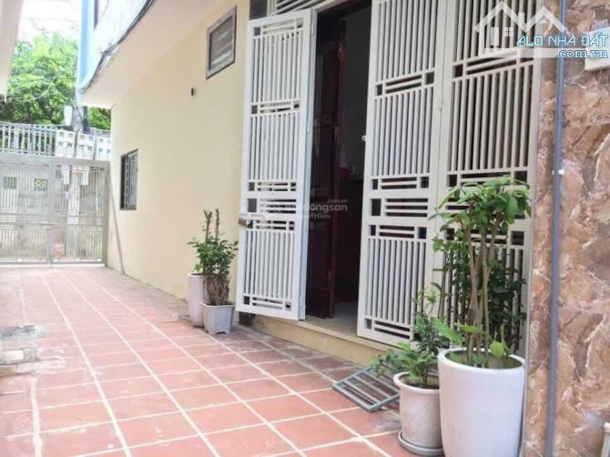 Chính chủ cần bán nhà KĐT Đô Nghĩa ngõ 15 Hòa Bình Phường Yên Nghĩa Hà Đông, Hà Nội