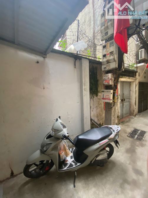 BÁN ĐẤT KIM NGƯU, NGÕ NÔNG GẦN PHỐ, THÔNG SỐ VÀNG 100M2X MT 6,1M ,DÒNG TIỀN GIÁ 12,5 TỶ