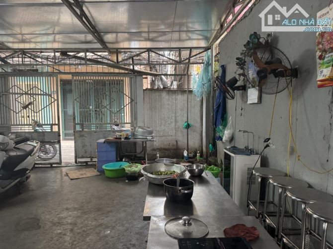 59 tỷ Láng Hạ ô tô ngủ trong nhà đất rộng kinh doanh 170m mặt tiền 9m