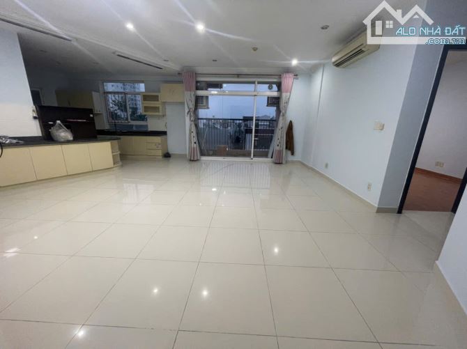 Cho thuê căn hộ quận 7. dt 130m, 3pn, giá chỉ 12tr/tháng