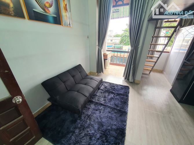 CHO THUÊ CĂN HỘ DUPLEX ( GÁC ) GIÁ RẺ TRUNG TÂM QUẬN 3