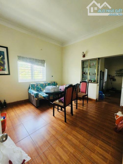 Bán nhà Ngoại Giao Đoàn, ô tô 70m, mt 5m, gần phố, cạnh Hồ Tây, giá tốt