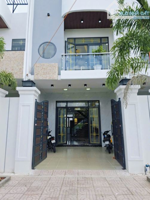 MẶT TIỀN ĐƯỜNG NỘI BỘ KHU DÂN CƯ
