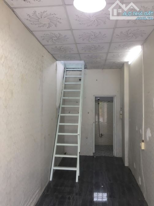 Cho thuê nhà hẻm 62 đường trần việt châu, gần chợ an hòa