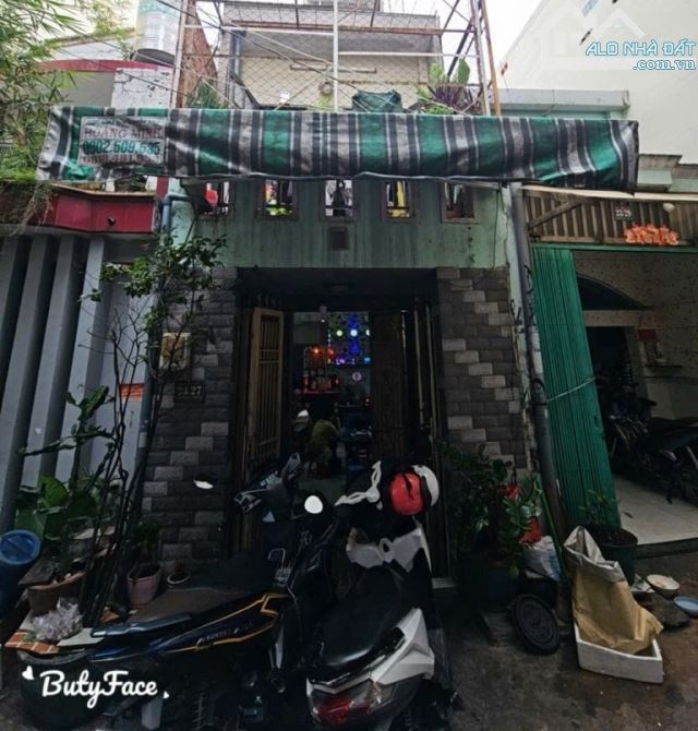 Bán nhà 2 tầng 39m2 - gần chợ Bình Long, Nguyễn Sơn - Giáp Tân Phú - Giá chỉ hơn 3 tỷ