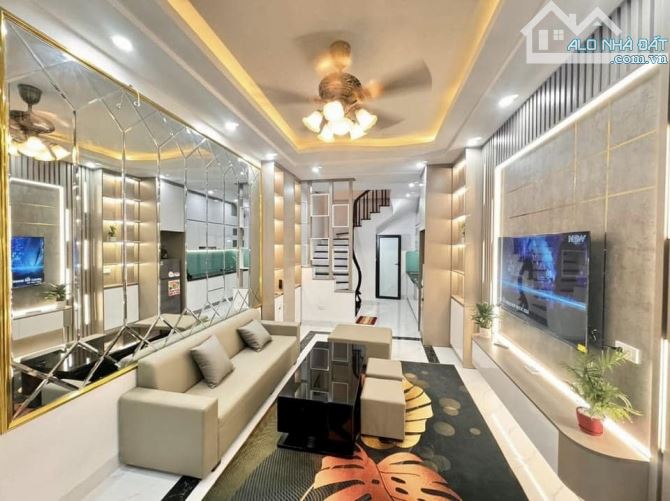 Bán Trung Yên 1 - Vũ Phạm Hàm 119m2, 3pn, căn góc. Giá 8.x tỷ