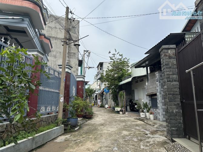 Nhà bán đường số 2 Tam Bình Thủ Đức DT: 6,6 x 10 hẻm xe hơi