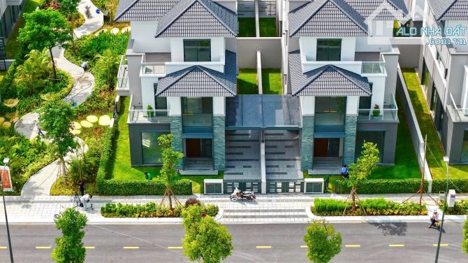 Tham quan thực tế khu compound Nhà Phố - Biệt Thự ven sông Quận 2 của Khang Điền