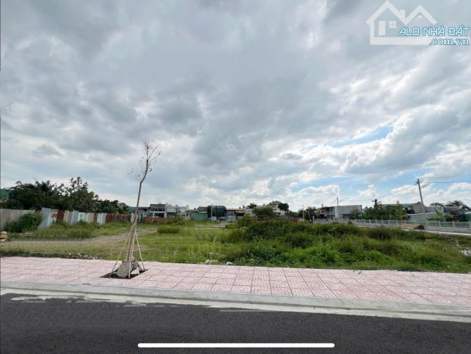 Hạ giá bán gấp đất 2 mặt tiền Thạnh Xuân 25, thanh toán trước 1tỷ5 nhận đất ngay