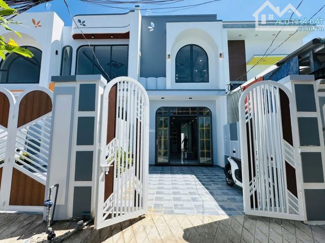 Nhà 1 Lầu Mới Xây 4,4 x 21m Khu Mỹ Lộc 3PN 2WC . Đường Xe Hơi. Đưa Trước 900Tr Nhận Nhà Ở