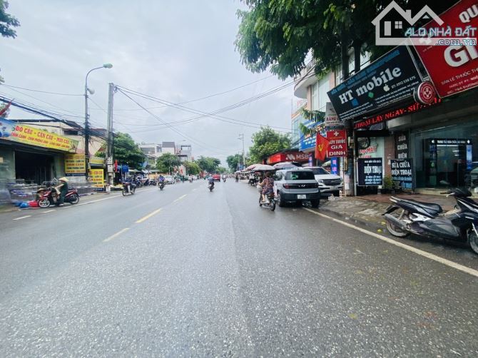 Rẻ nhất Phù Lỗ-110m2-MT gần 8m-Lô góc-ô tô đỗ cửa-giá đầu tư