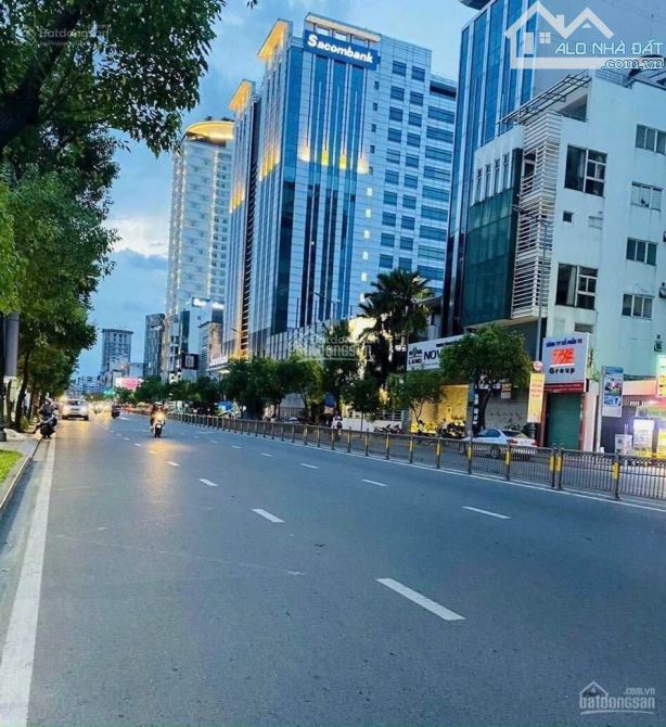 Bán gấp nhà mặt tiền đường Phan Đình Phùng,Quận Phú Nhuận,dt 4,5x20