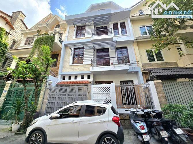 HOT SÁT NHÀ GA T3- ĐƯỜNG HOÀNG HOA THÁM 7.5MX 21M 4 LẦU GIÁ 24.5T TỶ CÒN TL