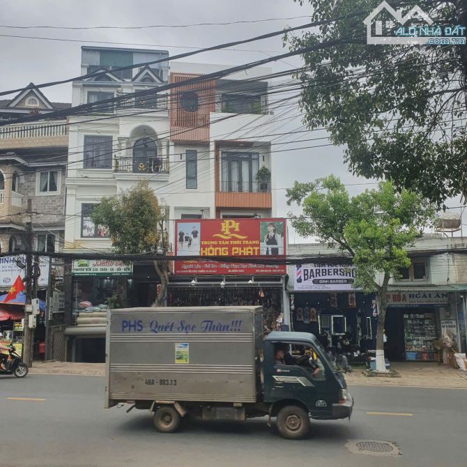 BÁN NHÀ NGUYÊN CĂN MẶT TIỀN NGUYỄN ĐÌNH CHIỂU P9 ĐÀ LẠT - 500M2