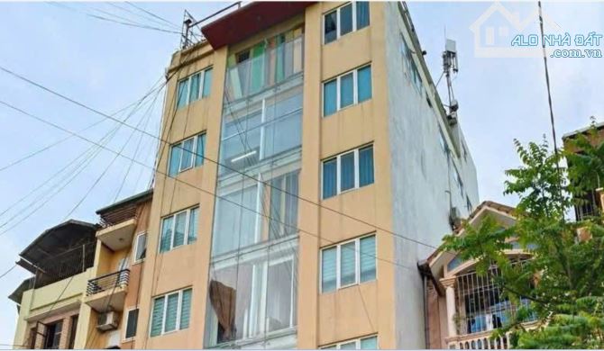 Bán gấp tòa nhà mặt phố Đồng Me 120m2 x 8 Tầng chính chủ vị trí siêu đẹp, đầu tư sinh lời