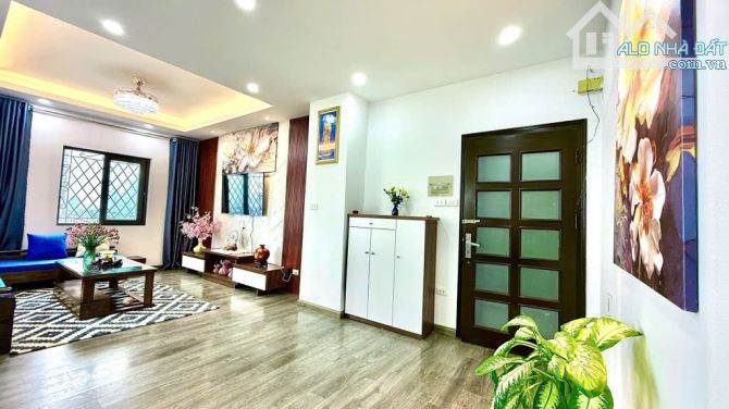 BÁN CC YÊN HÒA CẦU GIẤY 2 NGỦ 80M NỘI THẤT CAO CẤP, TIỆN ÍCH AN SINH ĐỈNH GIÁ HƠN 6 TỶ
