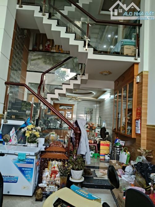 🏡KHU NHÀ PHỐ ĐỒNG BỘ PHẠM VĂN CHIÊU – 5 TẦNG 5PN - HẺM XE TẢI TRÁNH 8M CÓ VỈA HÈ