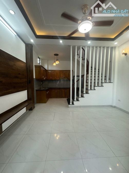 322 MỸ ĐÌNH, 35M x 5T, MT 4.5M, LÔ GÓC THOÁNG 2 MẶT, VÀI BƯỚC RA Ô TÔ, RA CHỢ