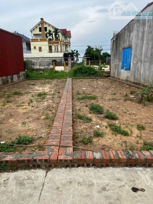Cần Bán 58m thôn Ấp Tre, Tổ 10 Quang Minh, Mê Linh, HN. Đường thông, oto ra vào đất
