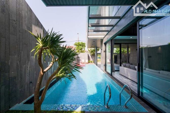 BÁN VILLA LƯƠNG HỮU KHÁNH - SIÊU ĐẸP SIÊU RẺ, 300m2, POOL SANG CHẢNH